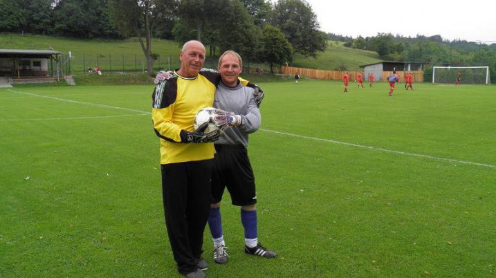 Fotbal - Stará Garda: Albrechtice, Třebářov, Tatenice - 14. července 2012 - I. část