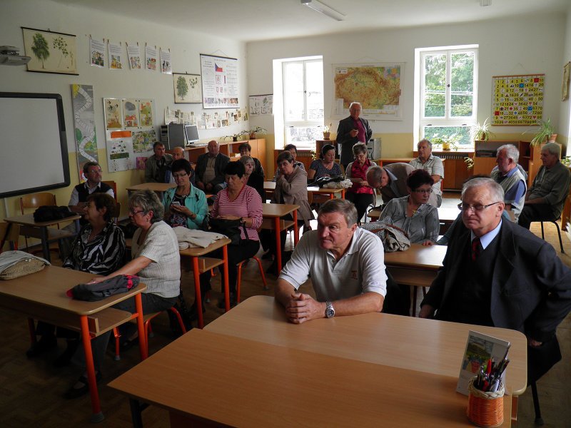 Sraz absolventů po 50-ti letech - 12. září 2015