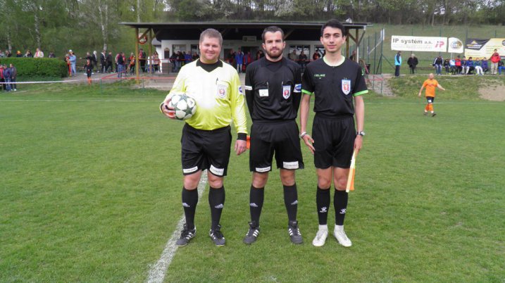 Fotbalisti TJ Sokol Tatenice - Dolní Újezd - duben 2019