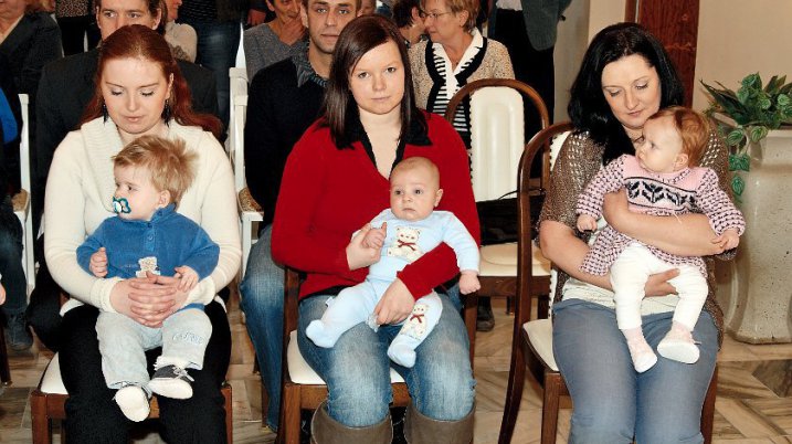 Svatby a vítání občánků v roce 2013